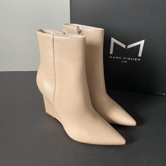 Nib Marc Fisher Dayna Taupe Leather Pointed Toe Wedge Boots - Picture 6 of 12